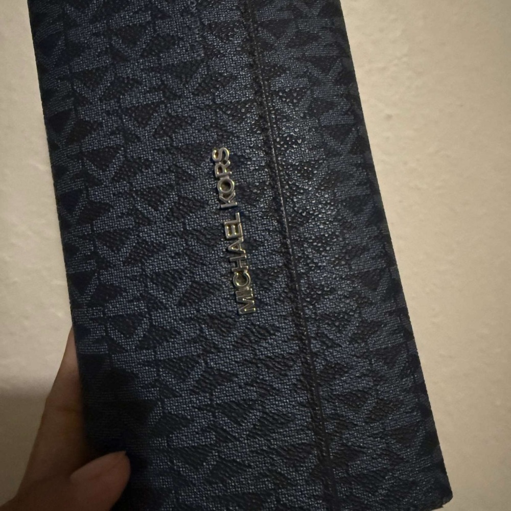 Michael Kors Navy and Black clutch Wallet